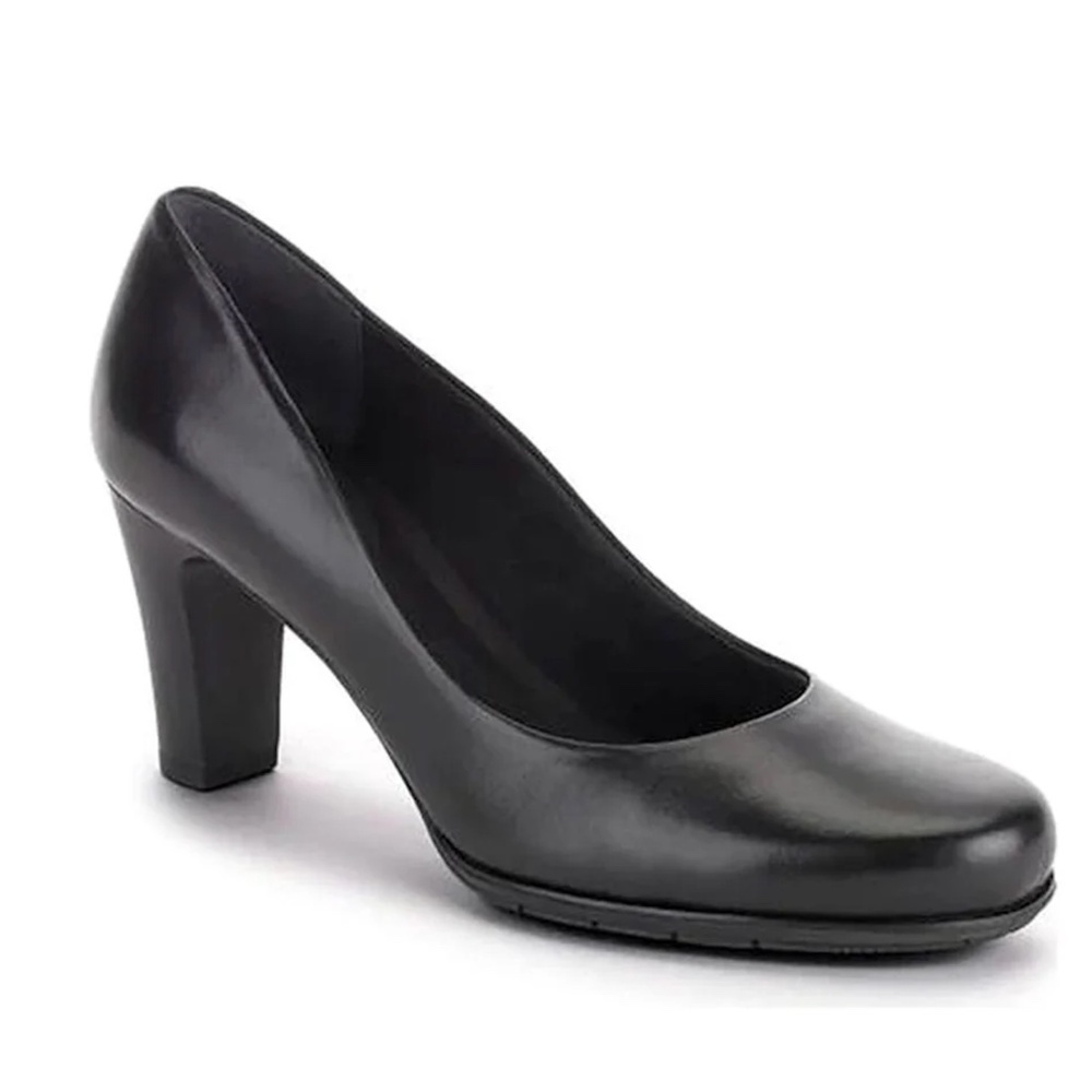 Rockport Total Motion pump